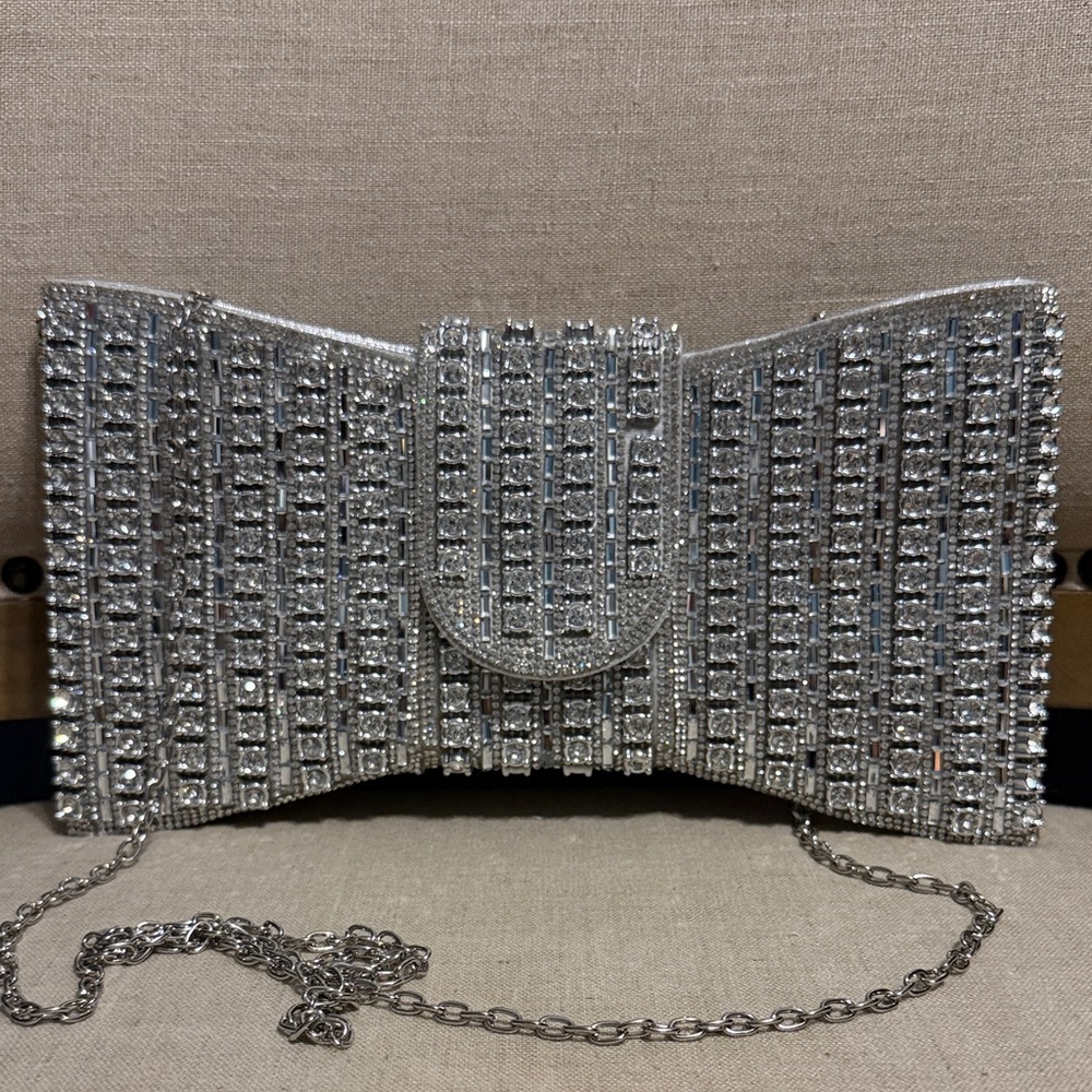Most Wanted Silver Jeweled Clutch Bag